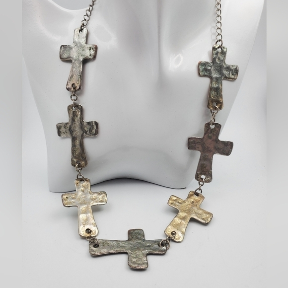 Sterling silver cathedral cross necklace absolutely unqiue‎ N1609